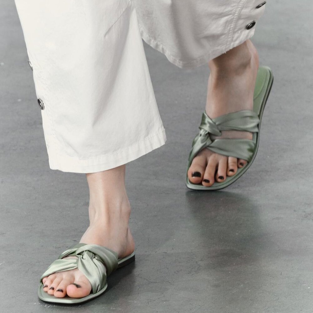 ZARA Knotted Flat Sandals Satin Flip Flops Green Bow Slippers size 39 US 8.5 - Picture 5 of 12